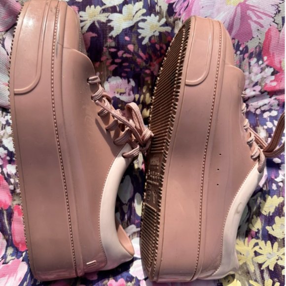 Melissa Pink Platform Jelly Sneakers 8 - Picture 8 of 11